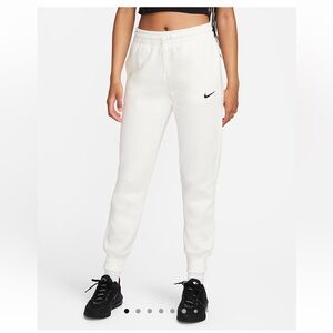 Nike slim fit sweat pants size extra small tall